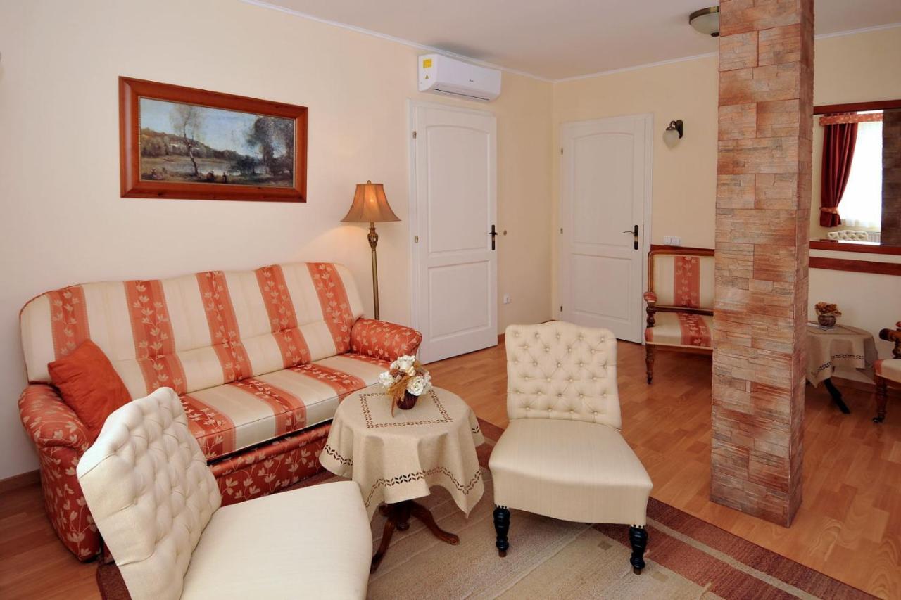 Bed and Breakfast Patria Panzio Eger Exteriér fotografie
