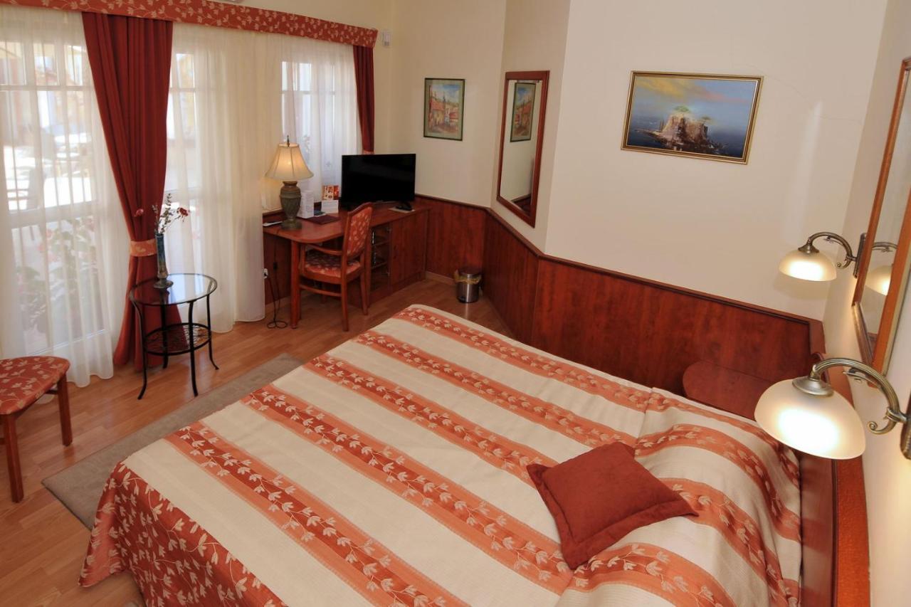 Bed and Breakfast Patria Panzio Eger Exteriér fotografie